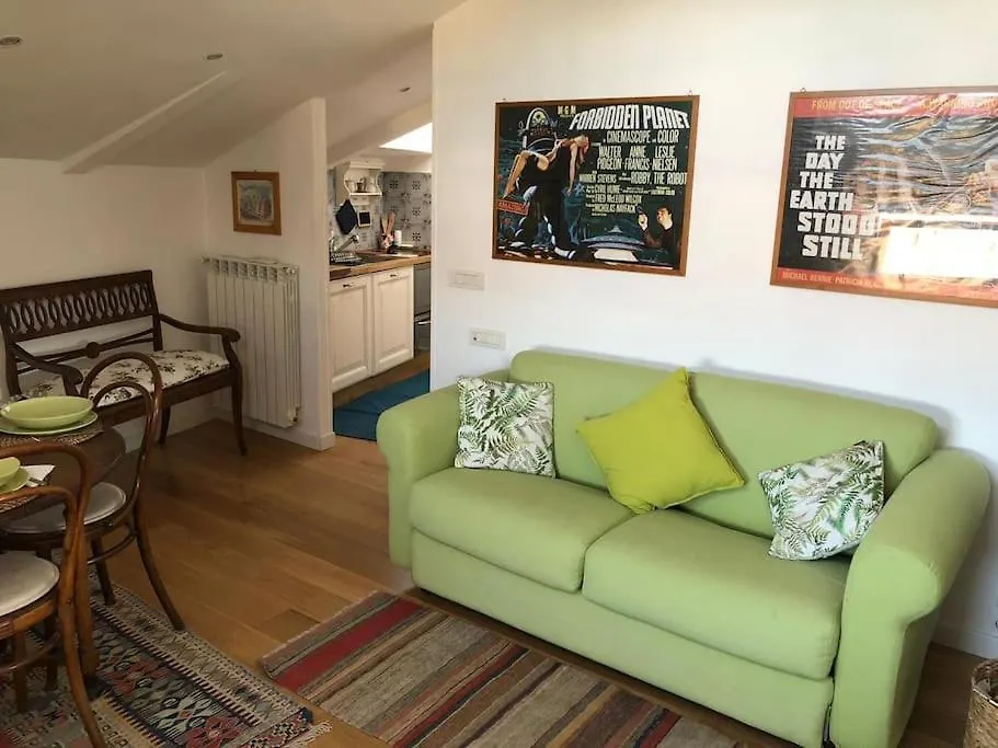 Walking Distance From Via Veneto Apartment